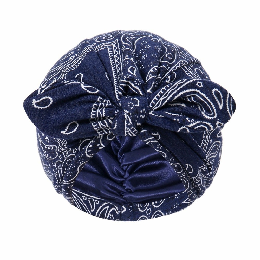 Bow Tie Pre Tied - Satijnen bandana-turbanhoed met konijnenoren, strikknoop en