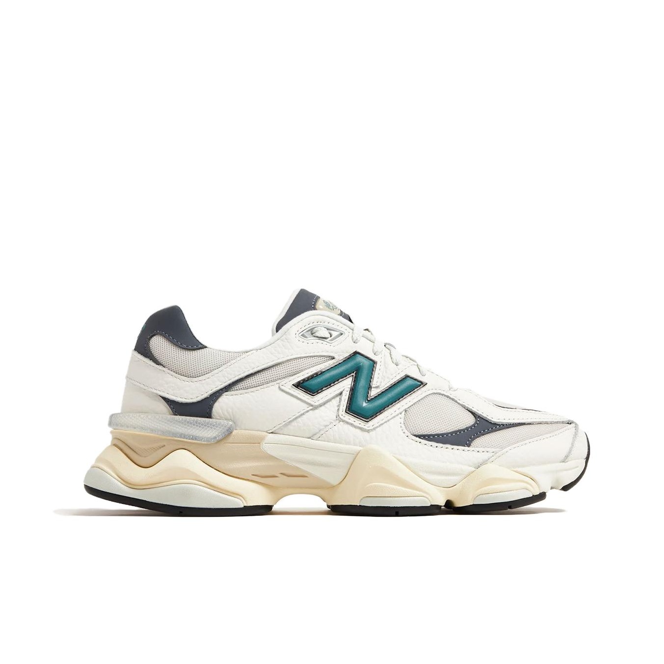 New Balance NB 9060 Hardloopsc - New Balance Shoes 9060 recensie en prijs